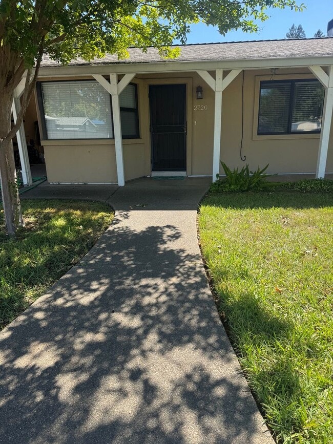 Photo - 2720 Larry Ln Unit 2720 #B