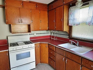 Photo - 1807 3rd St SW