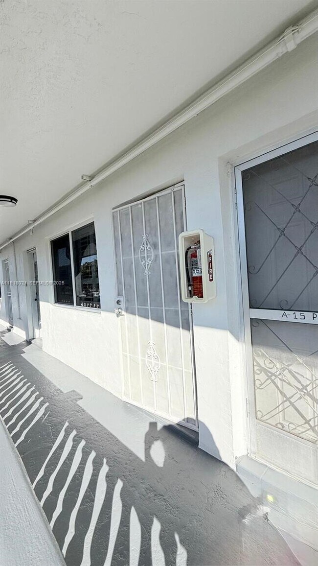 Photo - 20337 NE 2nd Ave Unit 16