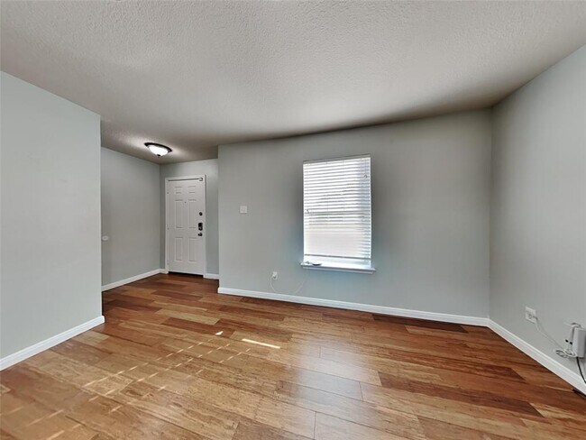 Photo - 5003 Hauna Ln