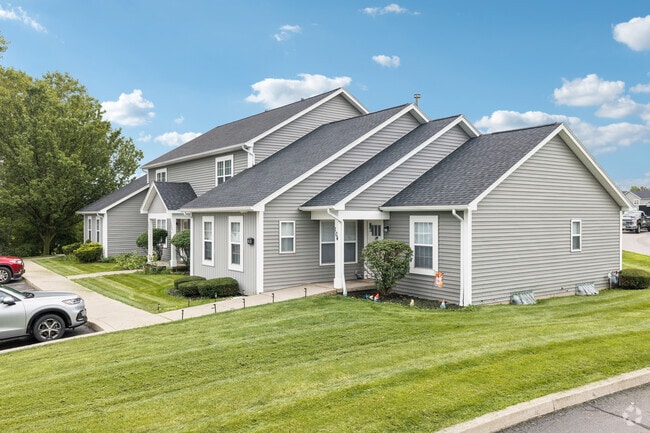 Stone Hedge Village Townhouses