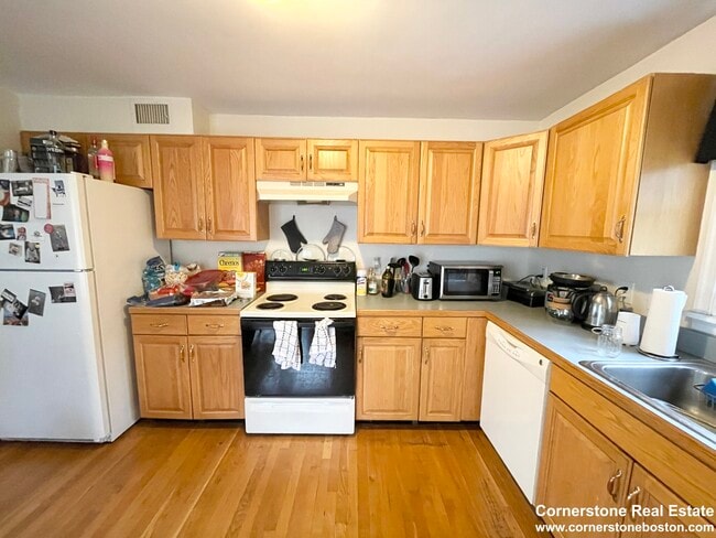 Photo - 62 Hillside St Unit 1