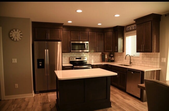 Photo - 1204 NE 21st St