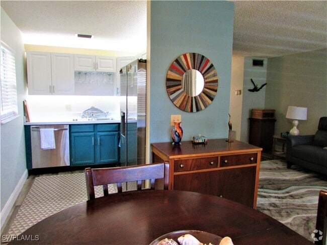 Building Photo - 49 Woodland Dr Unit 203 Rental