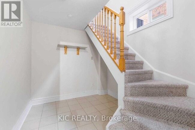 Photo - 912 Tegal Pl