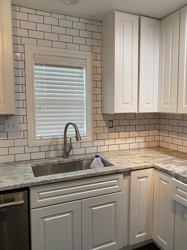 Photo - 4217 Donnelly Ave