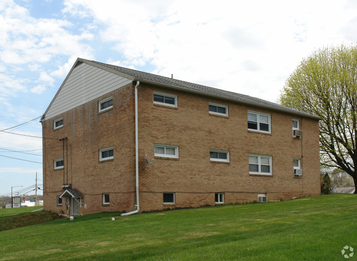4016 Linglestown Rd Apartments Harrisburg, PA