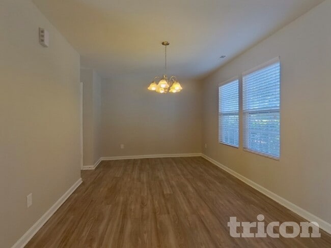 Photo - 937 Marietta St