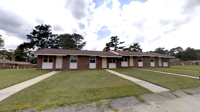 Building Photo - 245 Crabapple Cir Unit 114