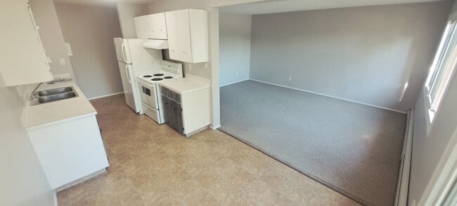 Photo - 4507-344 44 Ave Unit 305