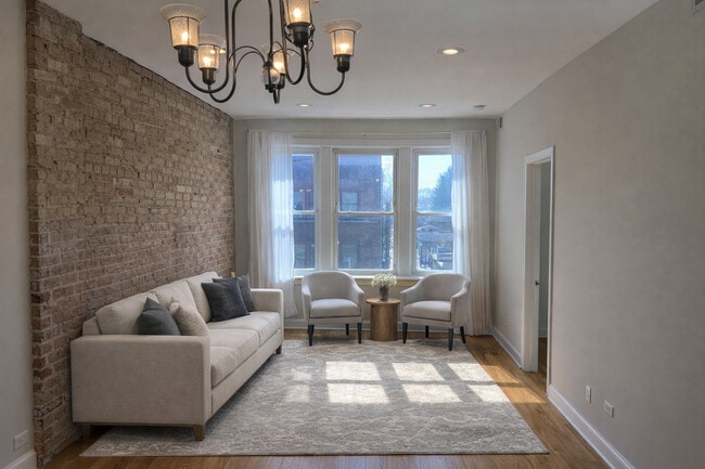 Photo - 2546 W Iowa St