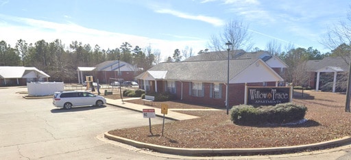 Building Photo - Willow Trace Apartments