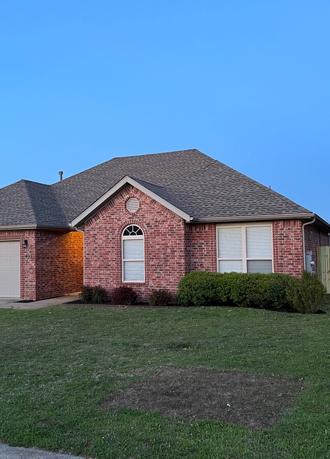 Summit chase - Summit chase House