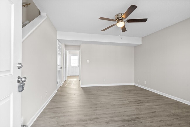 Photo - 1880 Waters Edge Dr