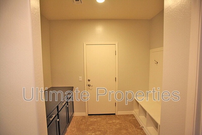 Photo - 9907 W Louise Dr