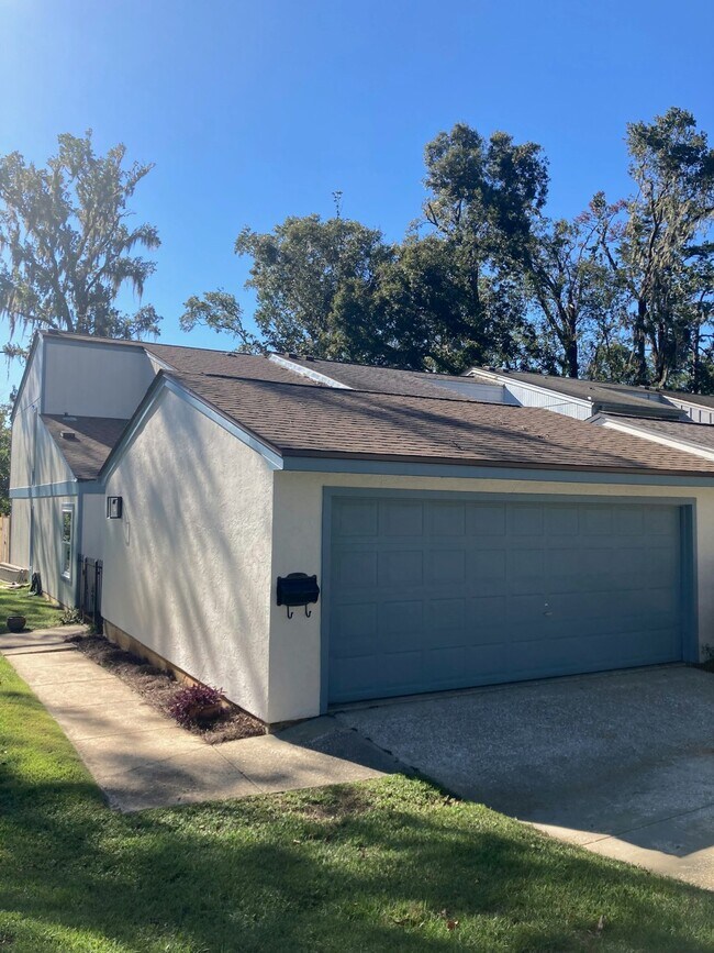 Photo - 3096 Blairstone Ct