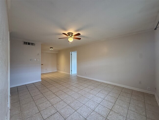 2250 Bering Dr Unit 66