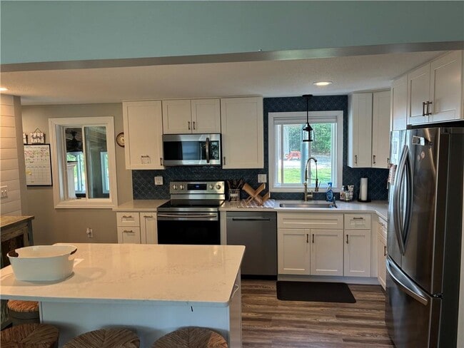 283 Balsam Rd