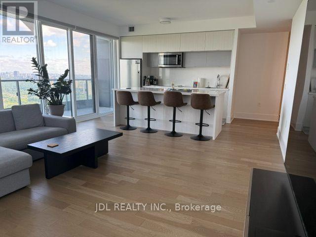 585 Bloor St E Unit 3823