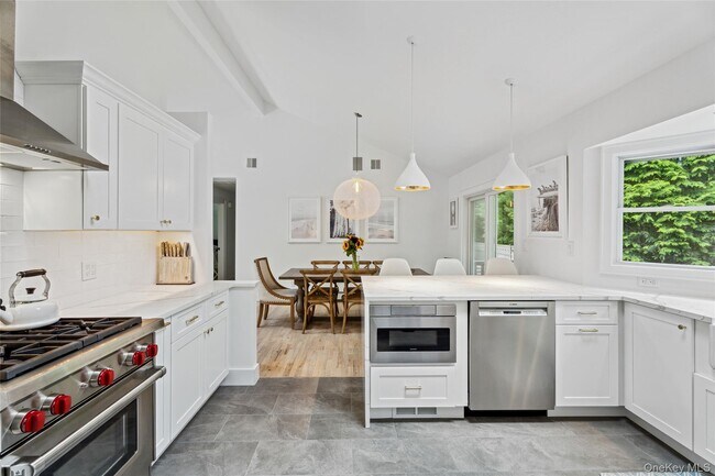 Photo - 42 Oak St