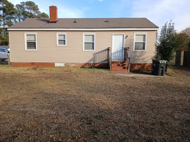 Photo - 2813 King St