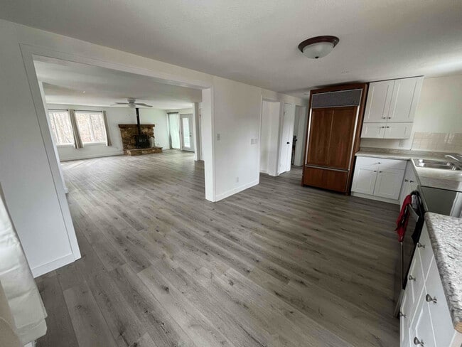 Photo - 5513 Monument Point Rd