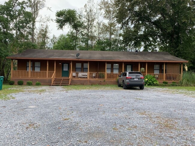 Building Photo - 3834 Browns Rd Unit 3834 B Browns Road