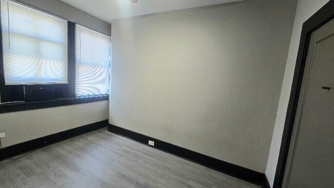 Photo - 404 St Philip St Unit 3E