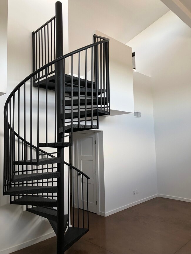 Photo - 9125 S 16th St