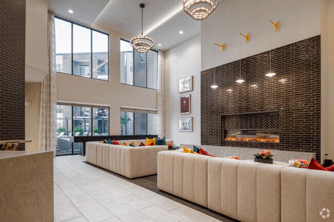 Clubroom - Broadstone East End Apartments