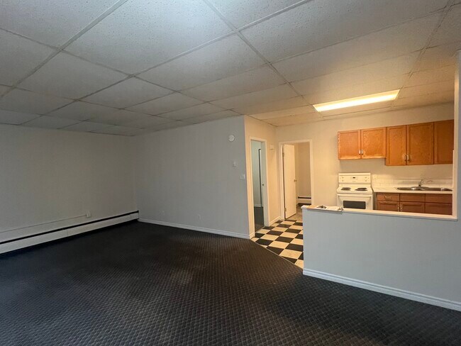 Photo - 16421 Stony Plain Rd Unit 101