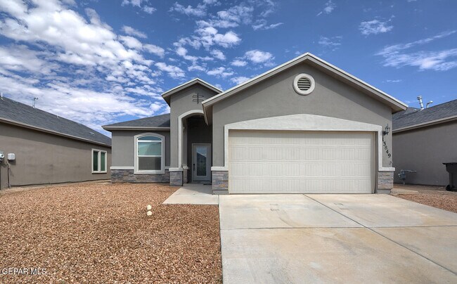 Photo - 13849 Garforth Ave