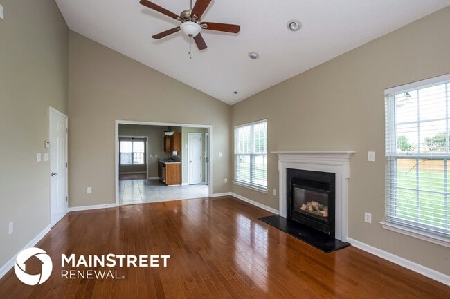 Photo - 11717 Black Maple Ave