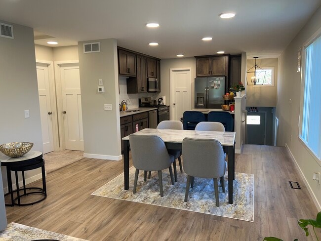 Photo - 7379 Degrio Way