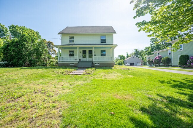 Photo - 1279 Enfield St