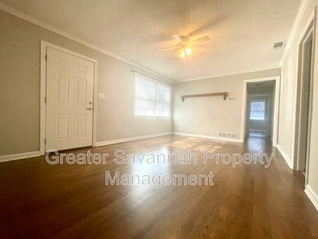 Photo - 2114 E 62nd St