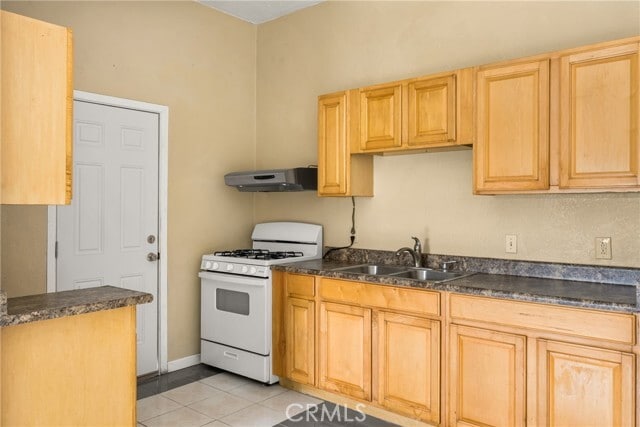 Photo - 1521 Junipero Ave