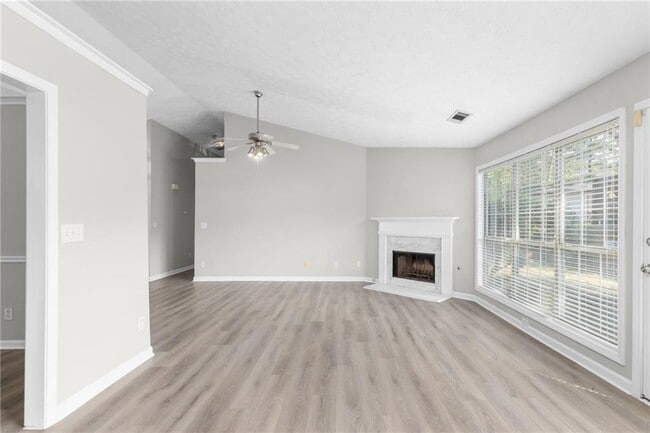 Photo - 2110 Racquet Club Cir NW