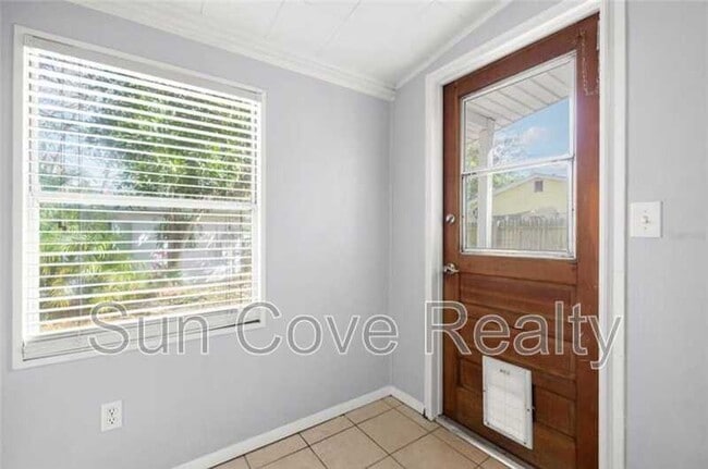 Photo - 1803 Douglas Ave