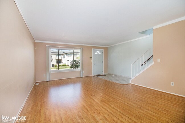 Photo - 28306 Universal Dr