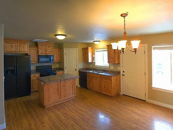 Photo - 543 Countryside Ave