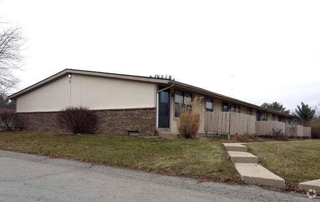 Photo - Sandalwood Apartments