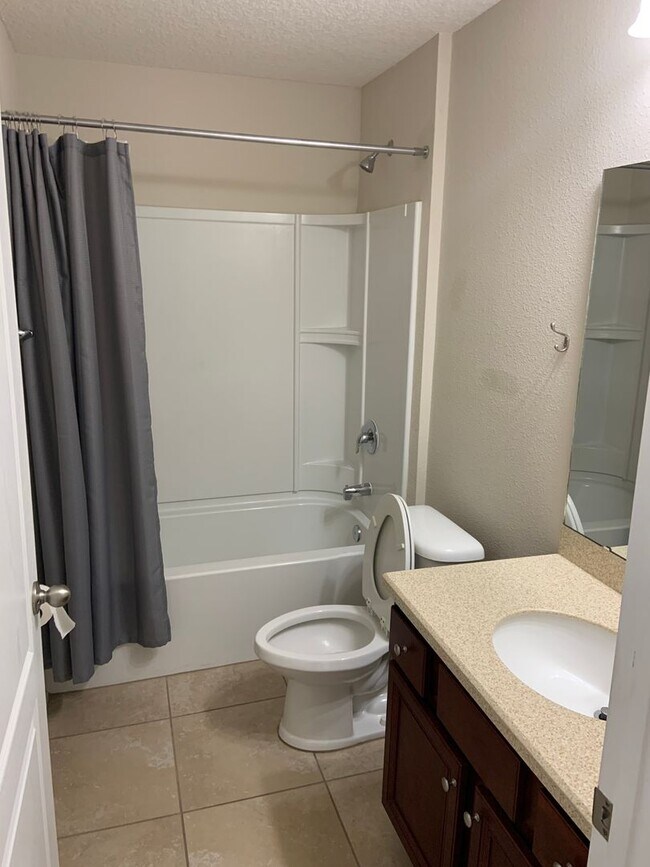 Photo - Azalea Ridge 3BR/2BA Available Now