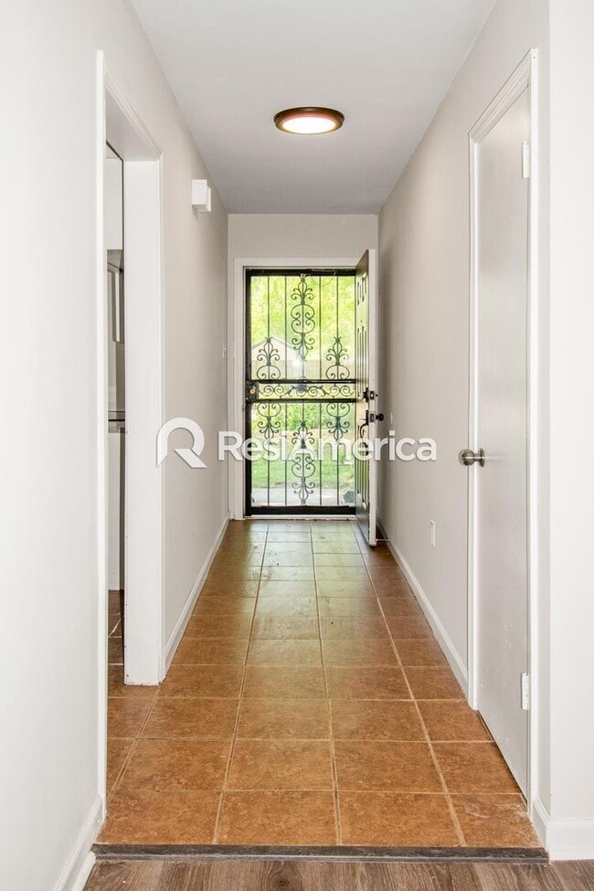 Photo - Newly Renovated 3BR/2B home in Millington