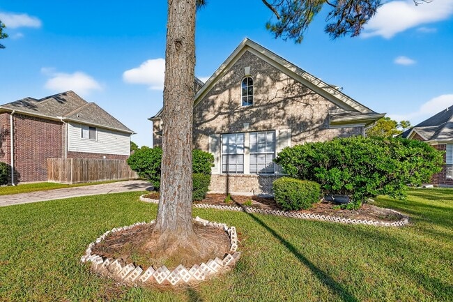 Photo - 2506 Parkhaven Dr