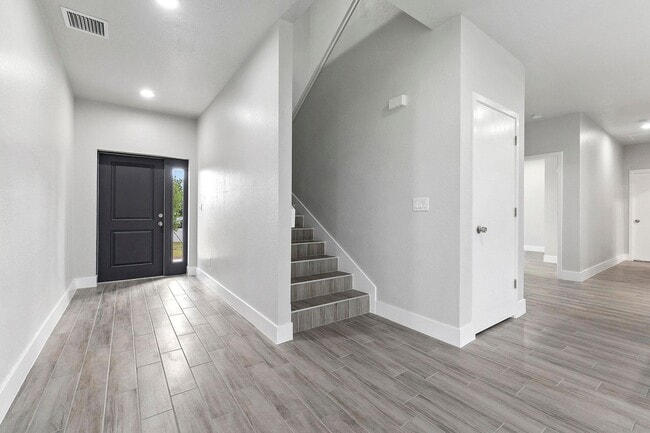 Photo - 1351 SW Don Ct