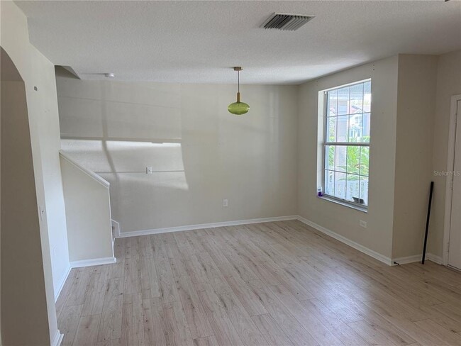 Photo - 1532 Blue Magnolia Rd