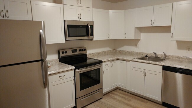 Photo - Phillips Park Apartments