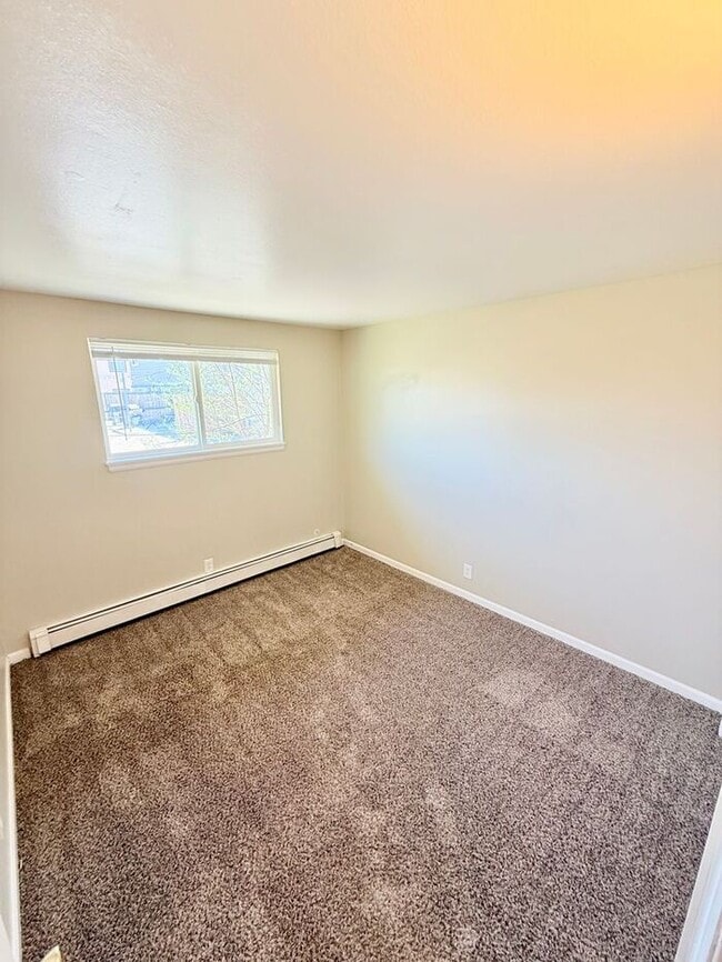 Photo - Move in specials - Pick One - 1st month free or $100 off monthly rent. Flexible lease terms are a...