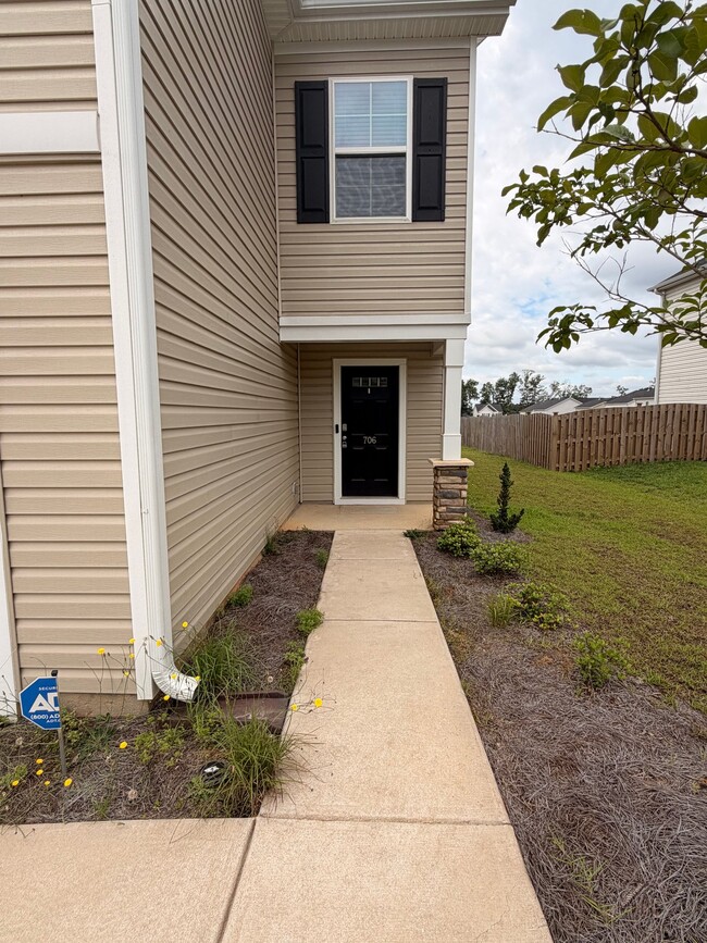 Photo - 706 Common Widgeon Wy